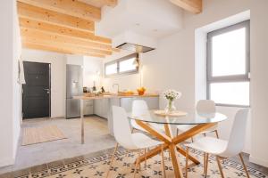 Charming townhouse with parking in La Laguna