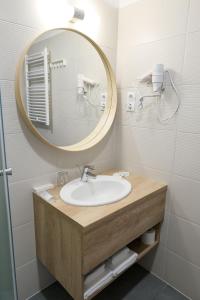 Hotel Adalbert Szent Tamás ház