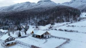 LuMar Lodge Tohăniță Zarnesti
