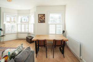 Bright 1BR Retreat Near Hilly Fields