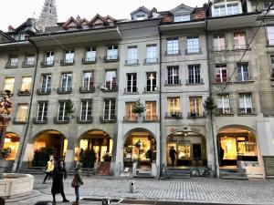 Old Town Apartments - Self Check-In