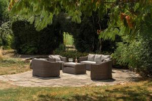 In the Perrines garden in the heart of Aunis