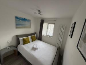 Cosy private home near Heathrow & Central London