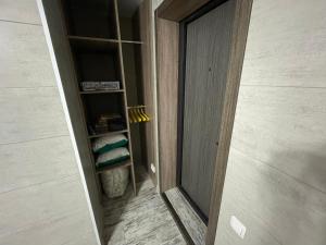 Смарт-квартира біля озера