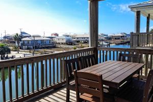 Waterfront home with private grill dock and washer & dryer