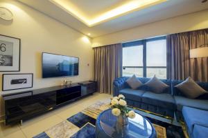 Wecation 1BR , DAMAC Towers Paramount