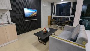 Luxury Studio Resort Pool Centara Avenue