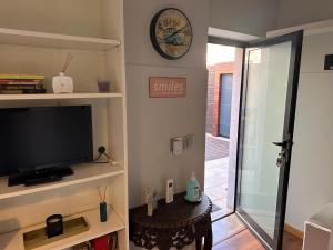 Annex Bedroom - Oporto Garden