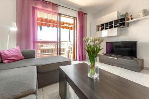 Magnificent beachfront apartment