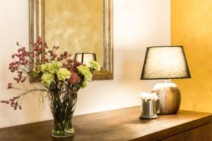 Santonofrio Apartments