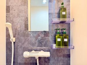 宽敞舒适4人整套房间 天六站步行2分钟 双独立洗面台 厨房洗衣机完备