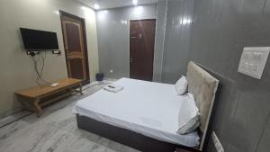 Flagship Hotel Orchid