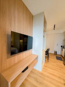 Studio completo com piscina, academia e coworking