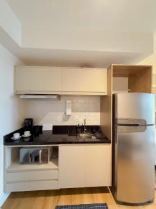 Studio completo com piscina, academia e coworking