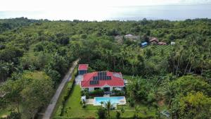 Bohol White House Bed & Breakfast