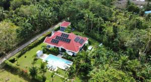Bohol White House Bed & Breakfast