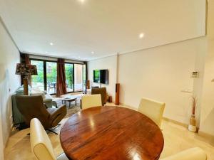 LOS ARQUEROS GOLF APARTMENTS