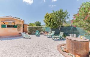 Villa Cambretta con giardino, posto auto e a due passi dal mare