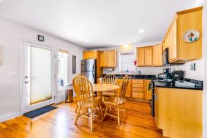 Charming 2BR Cape Cod Retreat - Deck + Parking