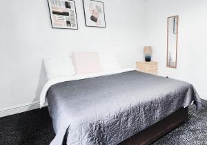 Comfy 2BR Flat on Hucknall Road Nr City Hospital