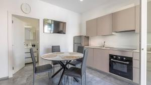Sole Apartment 1 by Salento Affitti