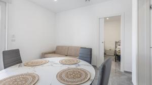 Sole Apartment 1 by Salento Affitti