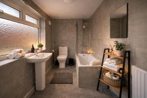 2 Bed House - Sleeps up to 6