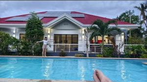Bohol White House Bed & Breakfast