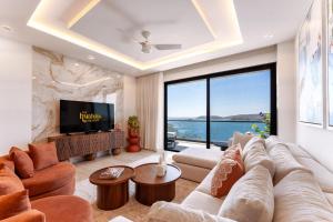 3091 - Paradise Cove 2A Secreto