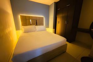 amplio y lujoso apartasuite en el centro