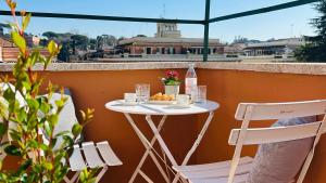 Terrazza Urania - Penthouse terrace with 360 view of Rome