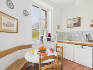 Maison pour 10 avec jardin, 300 m de la plage