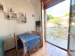 CV019 - Cervia, bilocale con balcone e posto auto