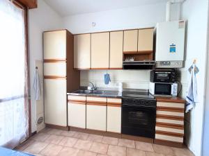 CV019 - Cervia, bilocale con balcone e posto auto