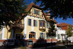 Kaiserliches Postamt Fewo 12