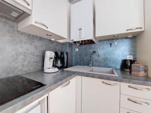 Apartment Le Nirvana-1 by Interhome
