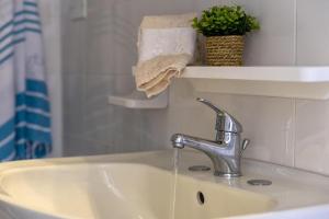 L10 Terrazza Ponente A breathtaking view img3