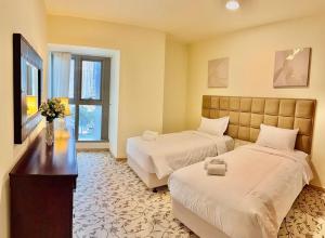 An Iconic Luxury Escape - Princess Tower - Dubais 3rd Tallest Tower