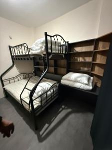 AdaSuites Spacious Family Apartment with Balcony 120 m2