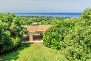 ISA - Residence with swimming-pool in Badesi, apartments with private terrace