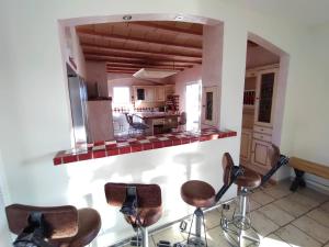 Hacienda Del Sol, beautiful villa with pool
