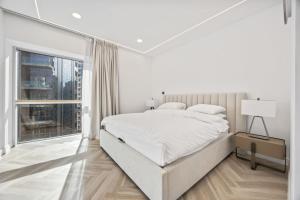 Luxury Spacious 2BR in Dubai Marina