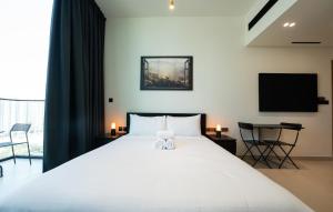 Binghatti Gardenia JVC Studio with Skyline View - Onelink