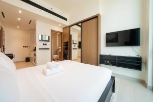 Binghatti Gardenia JVC Studio with Skyline View - Onelink