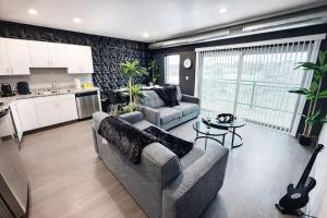 The Green Onyx Escape