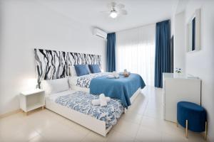 Casa Azul 2 - Senhora da Rocha, Algarve