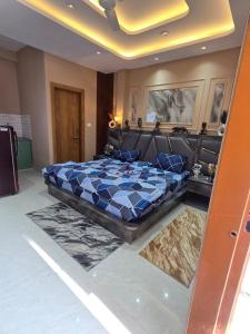 Alpha suite with jacuzzi