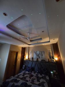 Alpha suite with jacuzzi