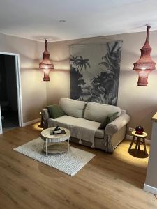 Posez vos valises ! La ville vous attend