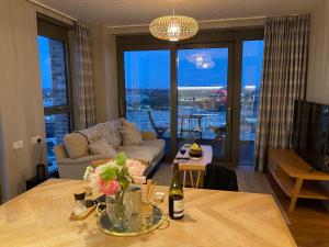 A top end luxurious flat next to Wembley stadium